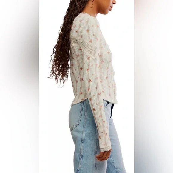 Let’s Party cardi Printed NWOT tea - Picture 6 of 6